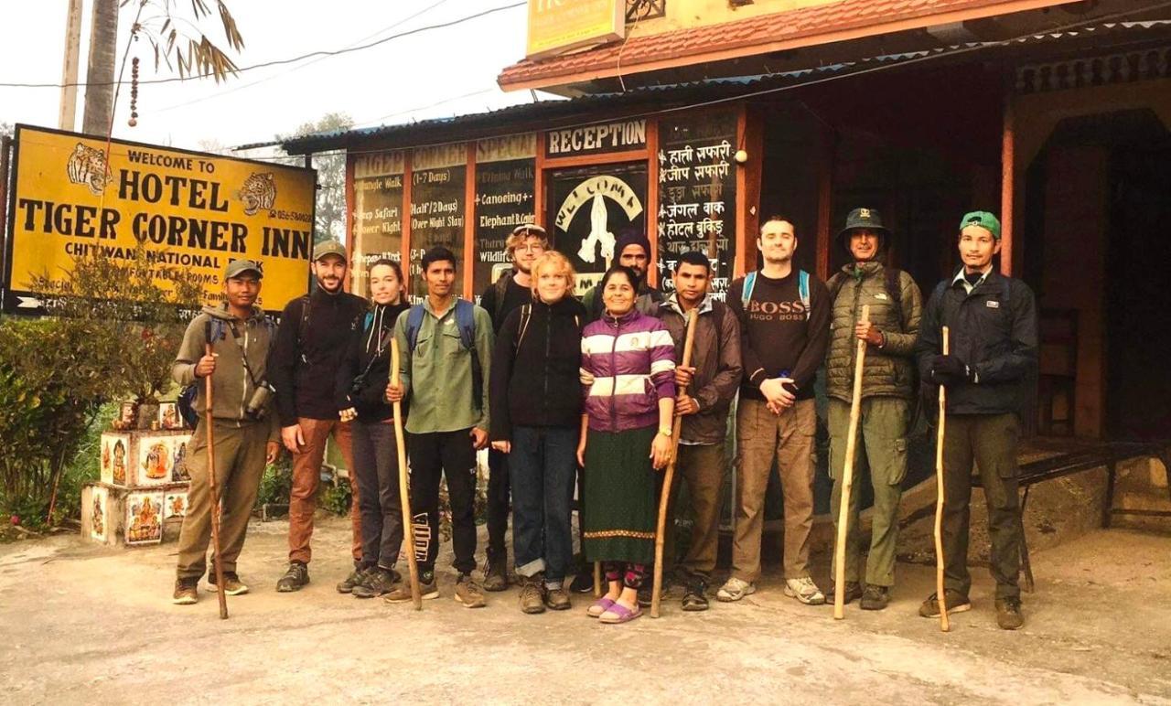 Tiger Corner Inn Homestay Саураха Экстерьер фото